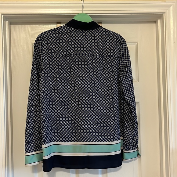 Vince Camuto Long Sleeve Women’s shirt - Picture 3 of 3